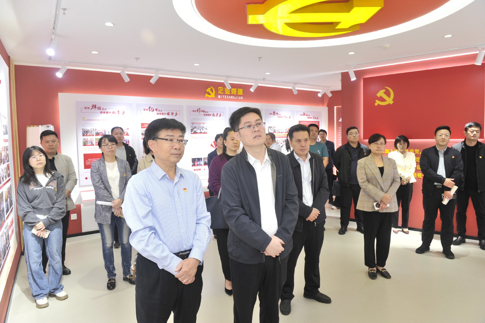 枣庄高新区党群工作部来集团参观交流